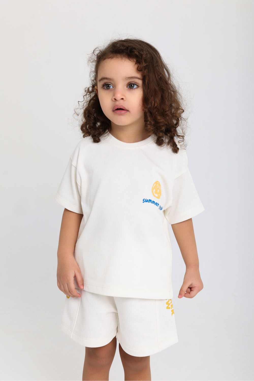 unisex baby cotton t-shirt – off-white with "summer crew" print
