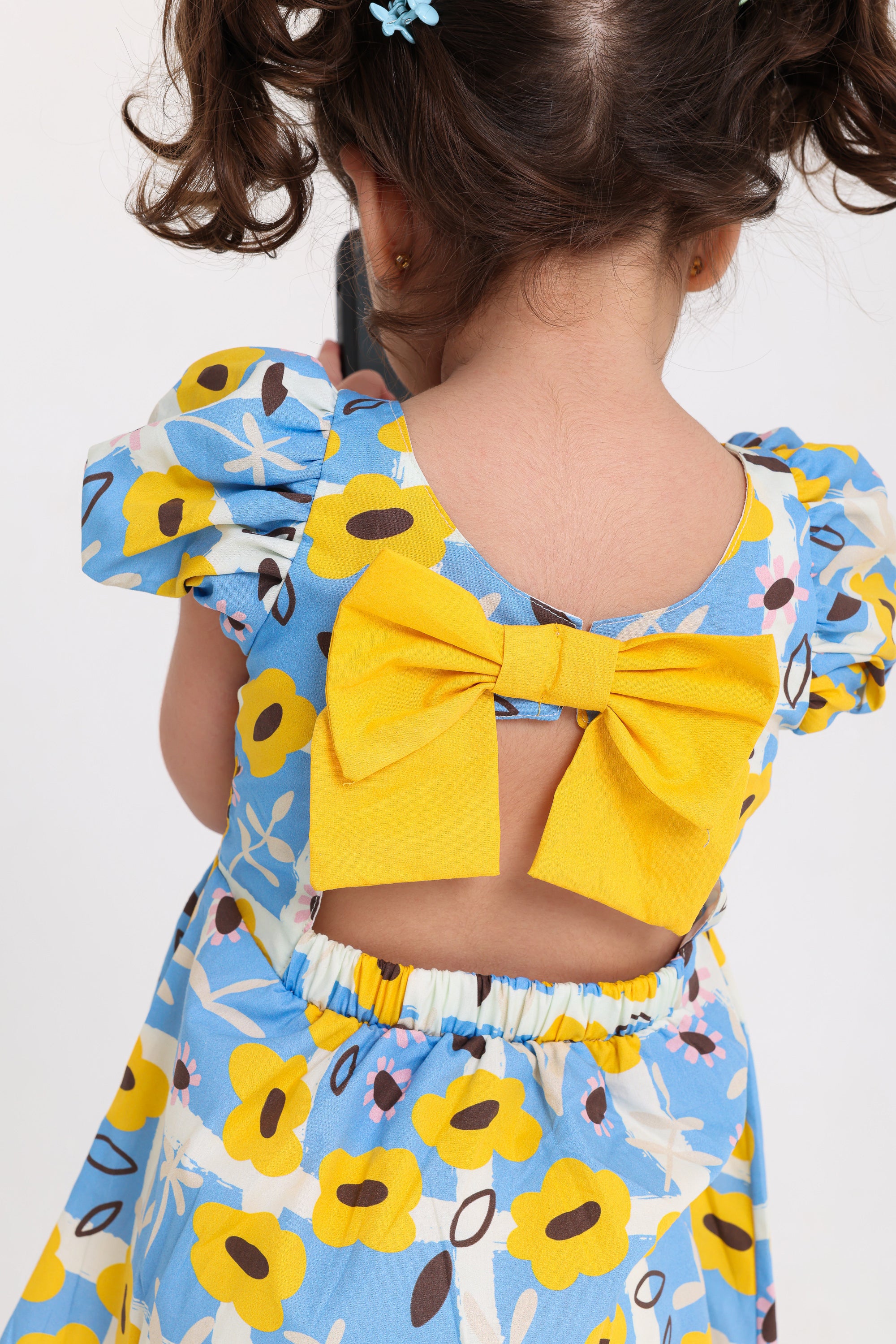 baby girls cotton sleeveless dress – baby blue & yellow with flowers print